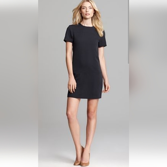 Theory Eliora Shift Dress in Maritime Navy Blue Madera Crepe Short Sleeve 12 - Picture 1 of 13